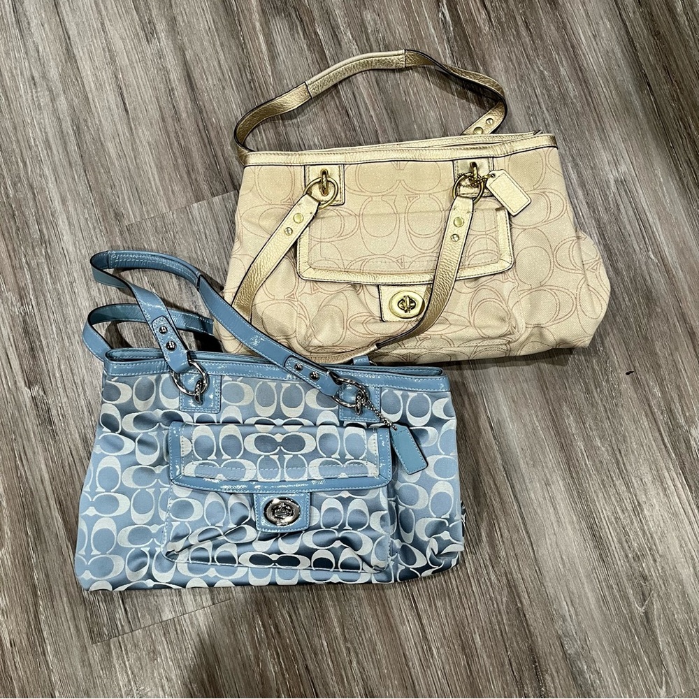 Coach Signature Shoulder Bags in Cream and Blue